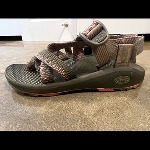 Chaco sandals women size 8